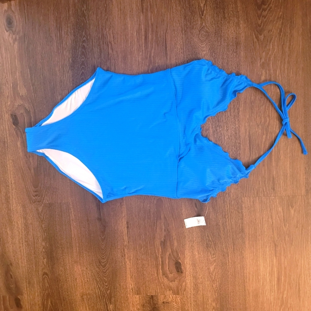 New Sexy Old Navy Swimsuit Size Large!